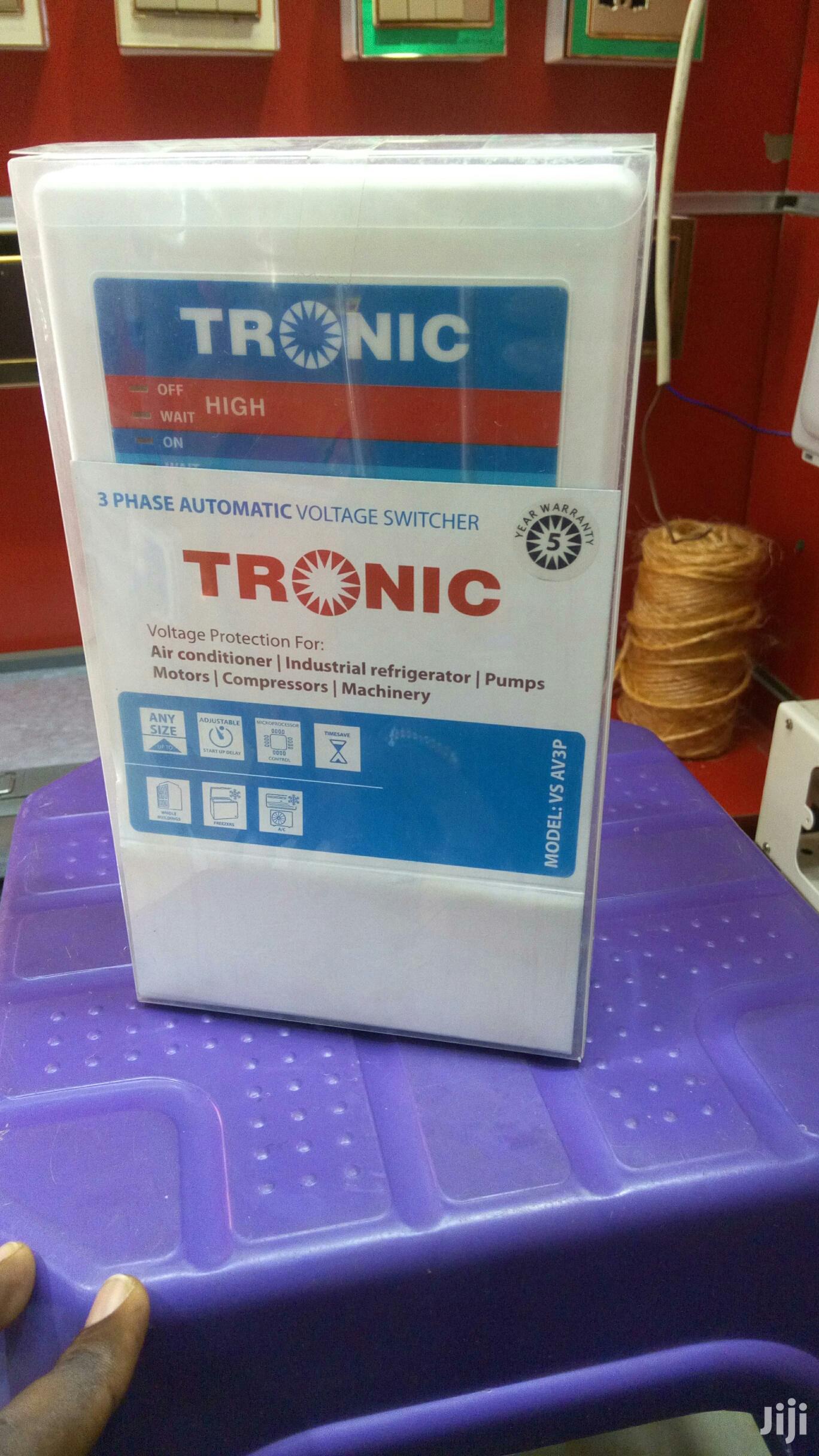 Automatic Voltage Switch AVS 30A, Tronic