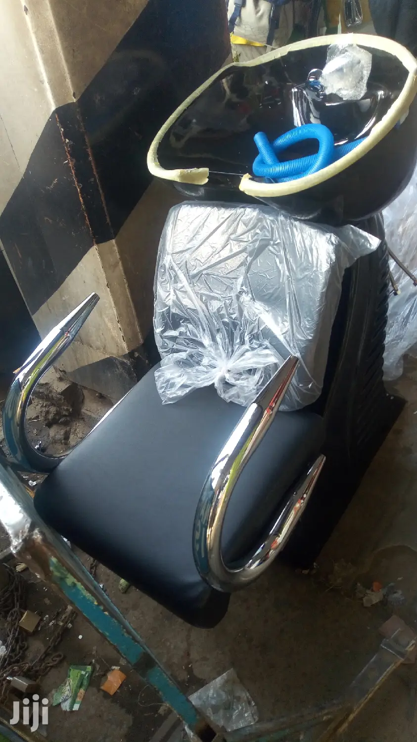 Black Salon/Barber Sink