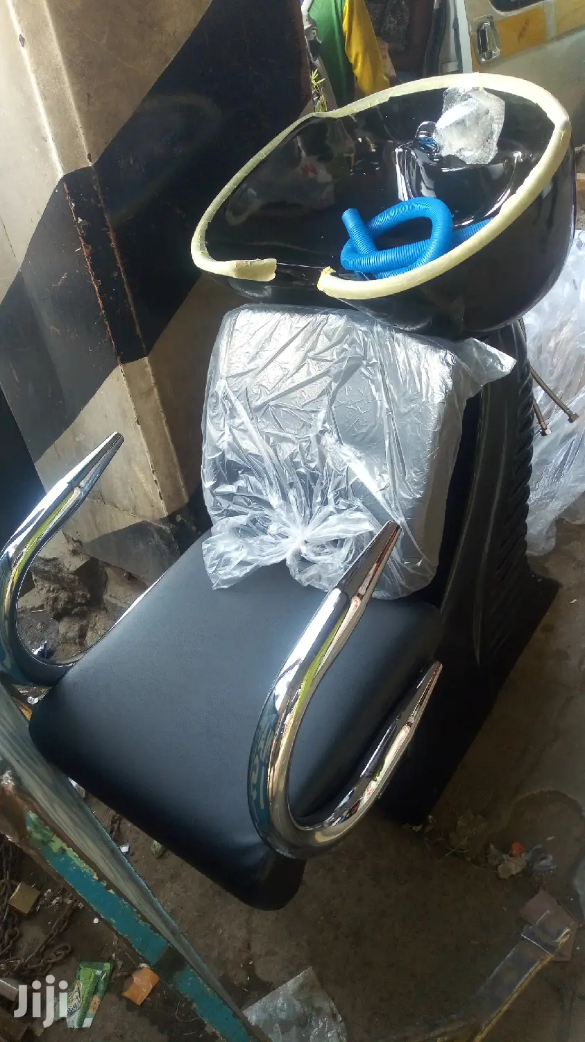 Black Salon/Barber Sink