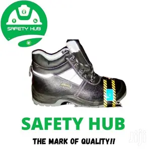 Ultimate Plus Safety Boots