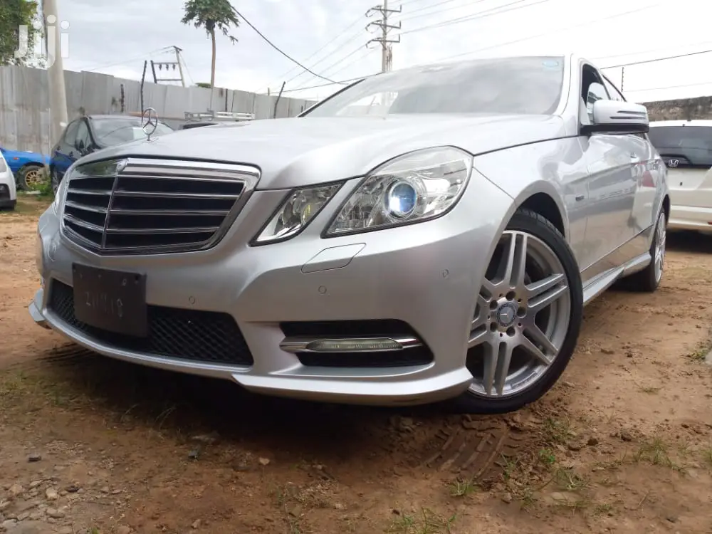 Mercedes-Benz E250 2012 Silver