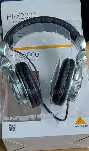 HPM 2000 Behringer Headphone