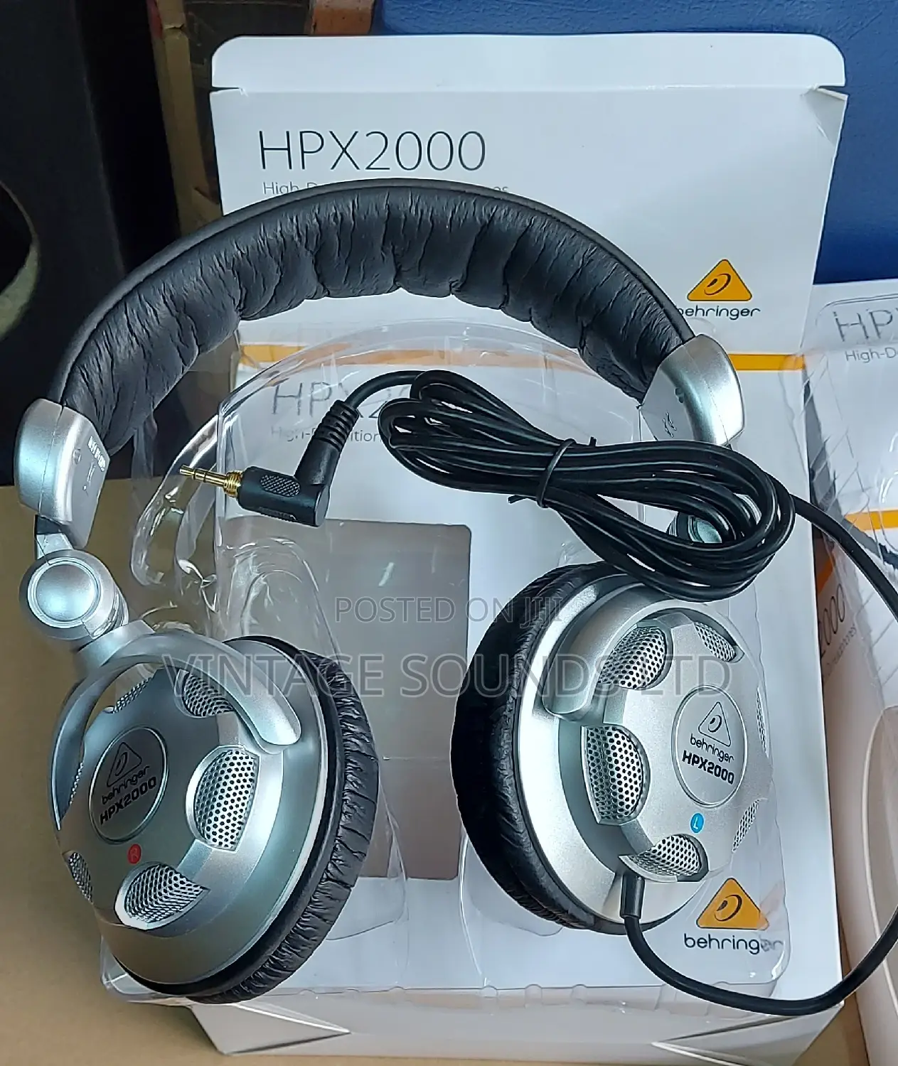 HPM 2000 Behringer Headphone