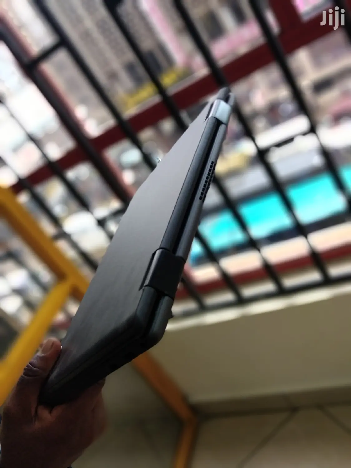 Laptop Lenovo ThinkPad Yoga 4GB Intel Core M HDD 500GB
