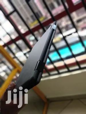 Laptop Lenovo ThinkPad Yoga 4GB Intel Core M HDD 500GB