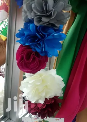 Women Lapel Flowers Brooches