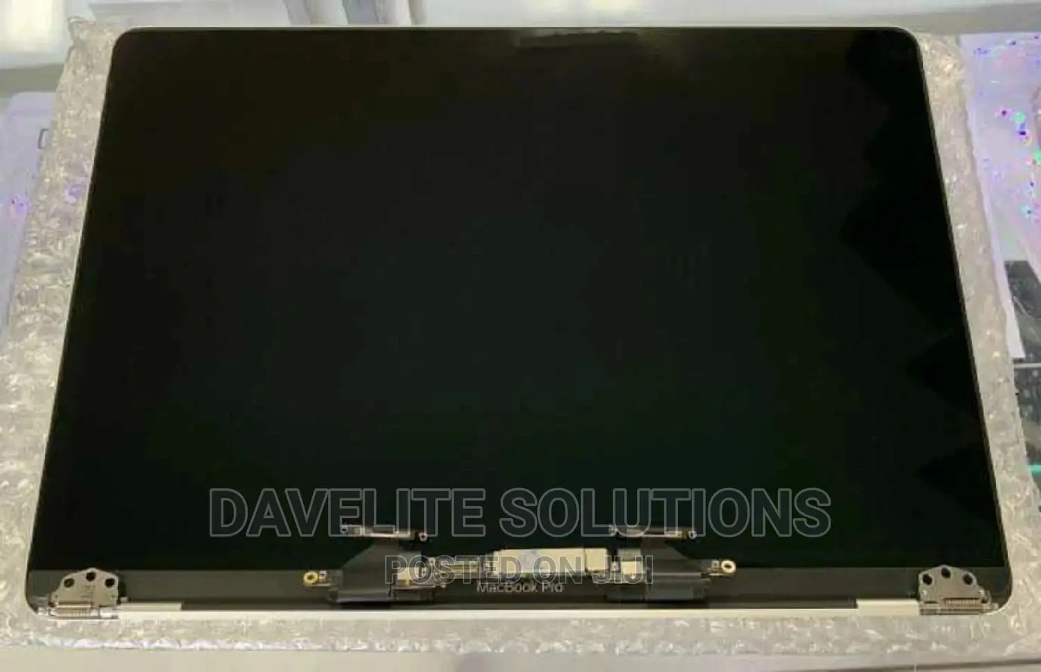 Macbook Screen Replacement