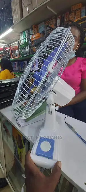 Wall Fan With Different Speed Button