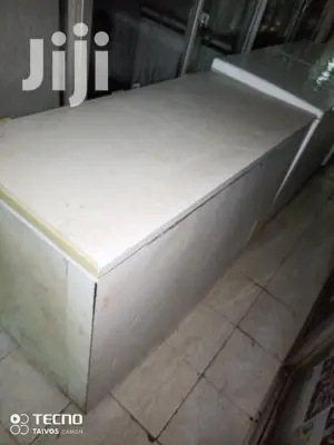 550L Single Door Freezer
