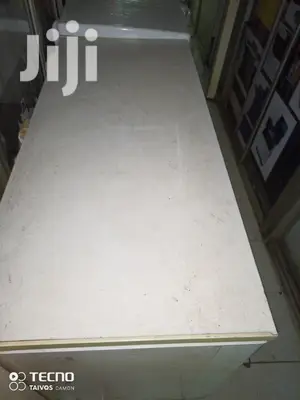 550L Single Door Freezer