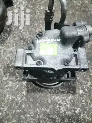 Nissan Wingroad AC Compressor.