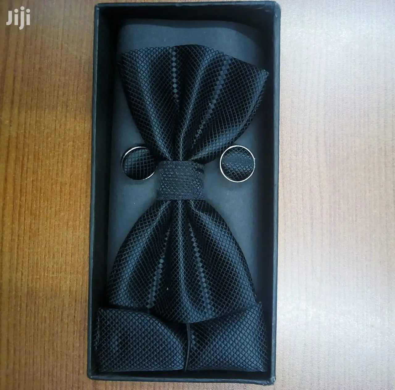 Black Bow Tie Set