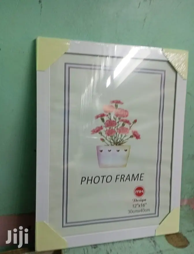 Photo Frames and Mounts