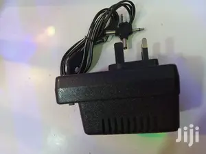 AC/DC Adaptor