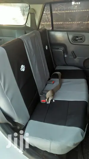 Nissan Advan Car Seat Covers