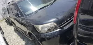 Toyota Corolla Rumion 2011 Black