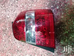 Kluger 2008 Right Taillight