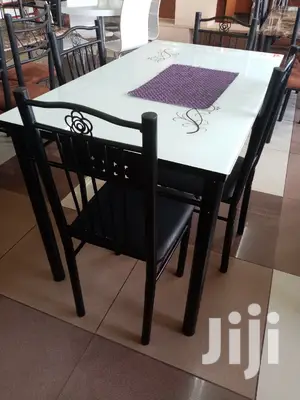 4 Seater Dining Table