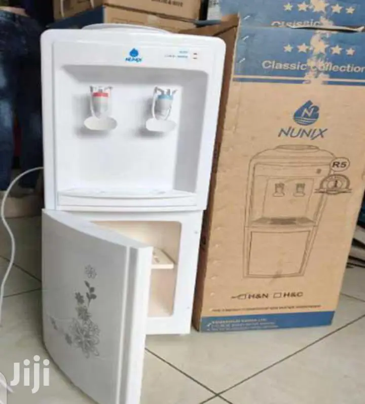 H/Normal Water Dispenser