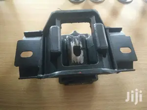 Mazda Demio Left Engine Mount