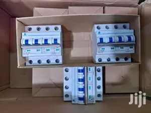 4p Dc MCB 1000v 32a