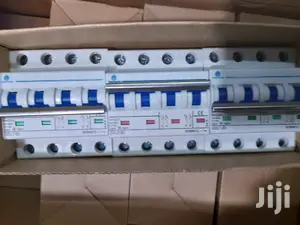 4 Pole Dc Circuit Breakers 63a