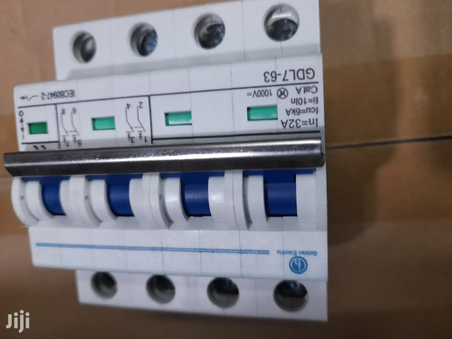 4 Pole Dc Circuit Breakers 63a
