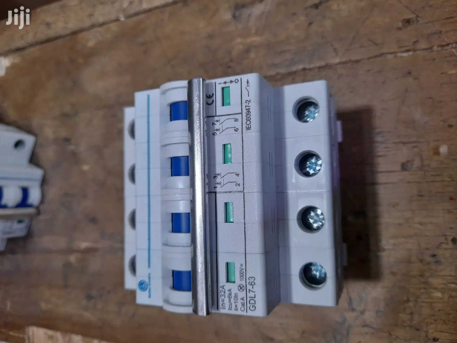 Dc Circuit Breaker