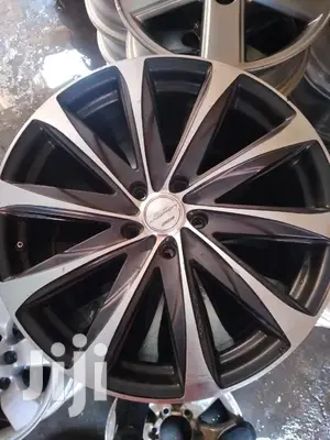 Original Rims Set Size 19 Inch for Toyita Harrier