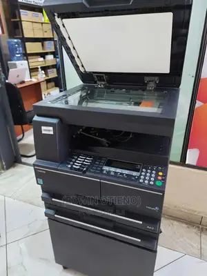 Kyocera Taskalfa 221