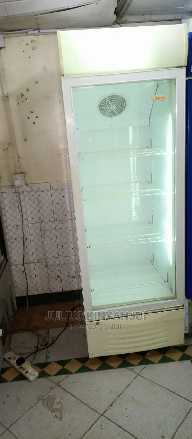 Ramtons Showcase Fridge