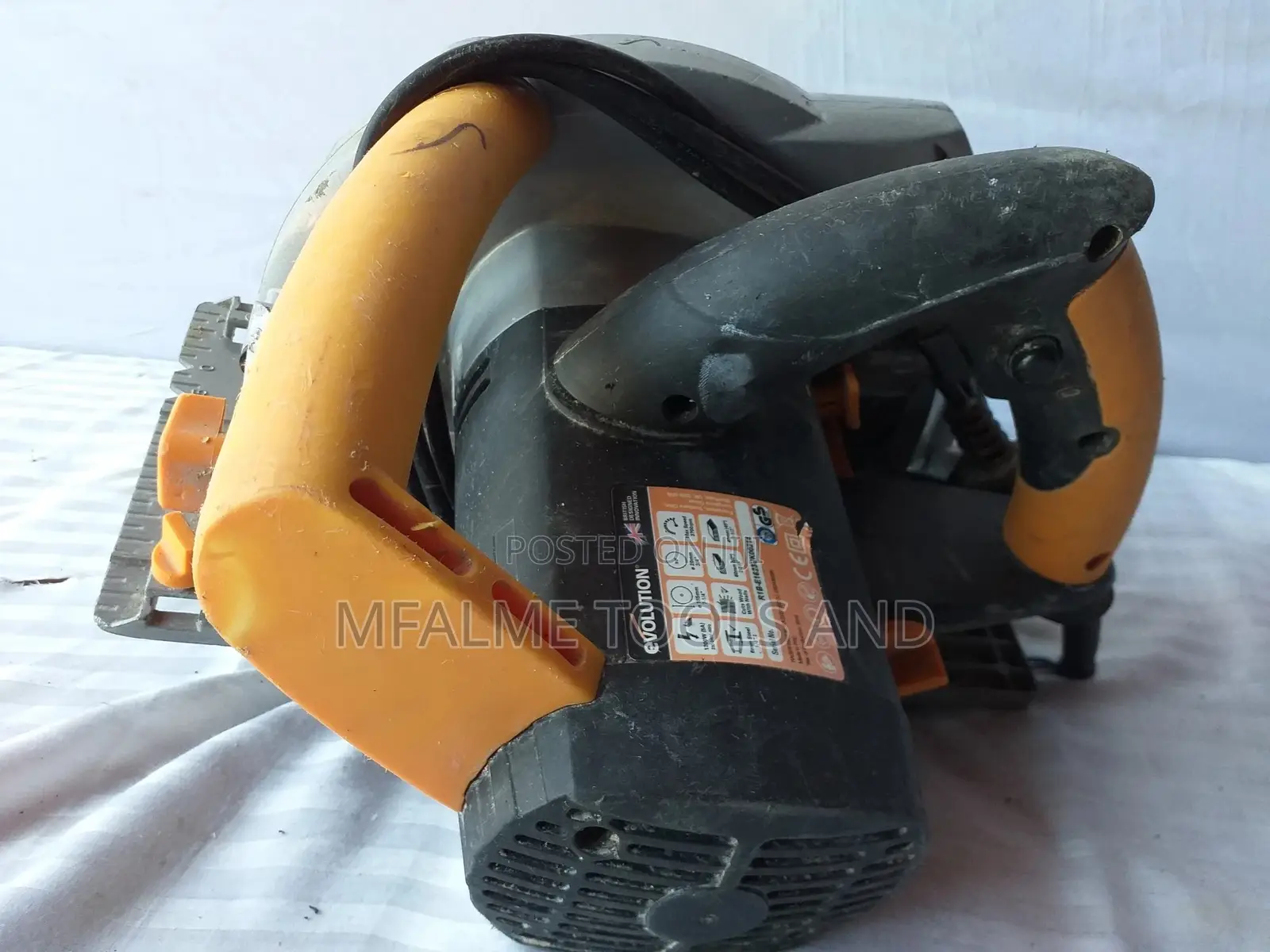 Circular Saw - Evolution 240v, 1200W Circular Saw - Ex-uk