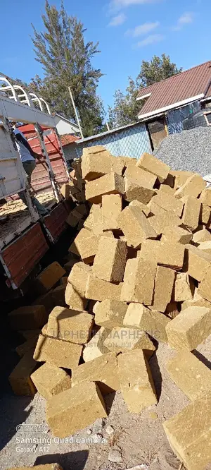 Yellow~Brown Stones{Machine Cut)
