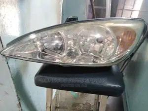 Toyota Camry 2004 Model Nonxenon Headlight