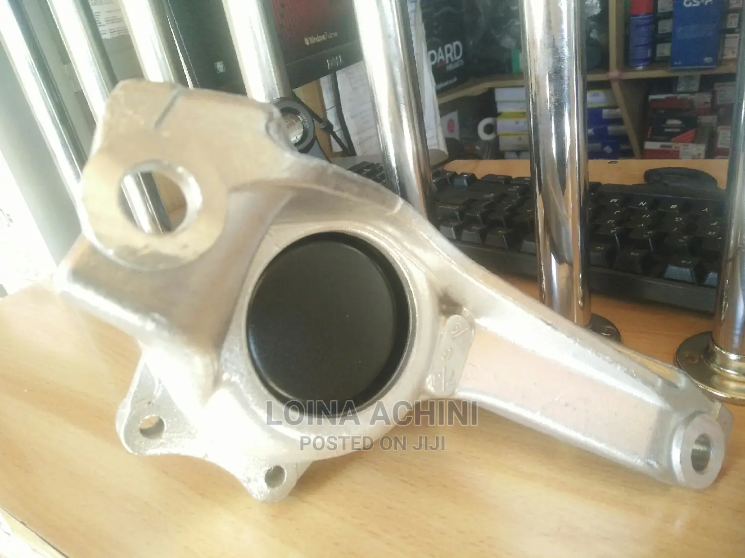 Honda Stream Right Engine Mount