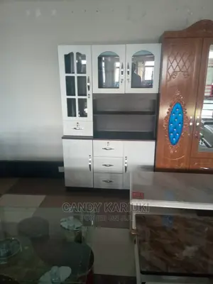 White Kitchen Cabinet