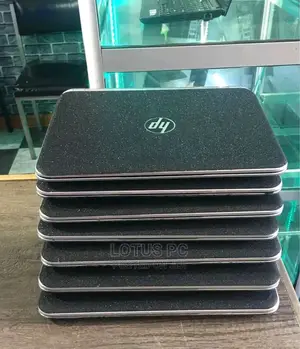 Laptop HP Pavilion X2 210 4GB Intel Core I3 HDD 320GB