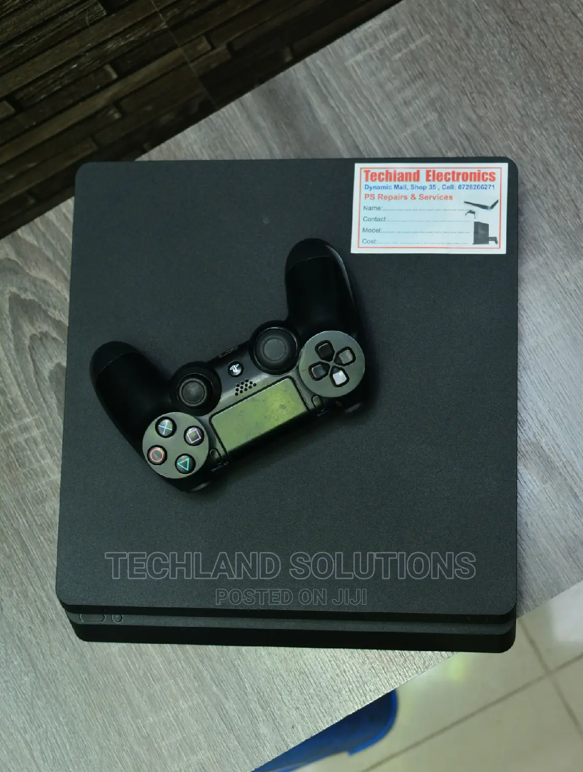 Black SONY Playstation 4