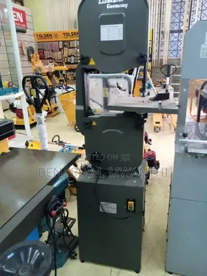 Woodband Saw