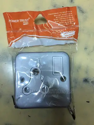15A Sigle Socket Mettalic