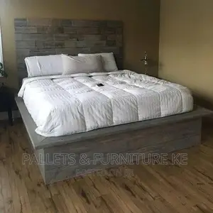Pallets Bed