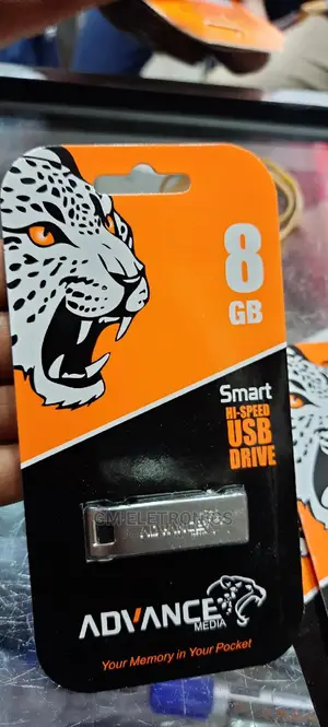 8GB Advance Metallic Flash Drive