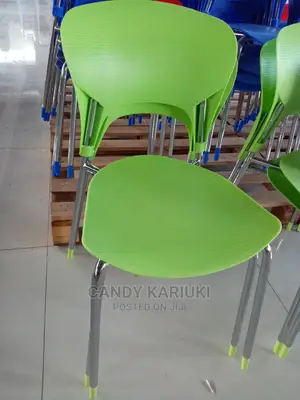 Green Hotel Seat