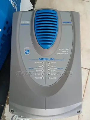 Merlin M28S Dual Zone Electric Fence Energizer 8 Joule