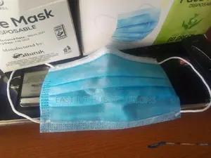 Quality Face Masks Disposable. Firm Nose Adjustment Rod