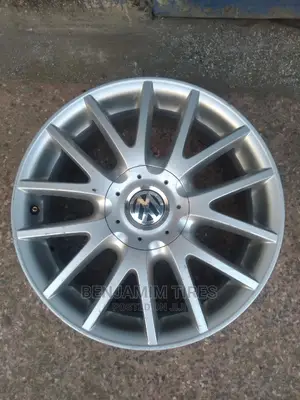 Original Rims Size 17 Inch Set for Volkswagen.
