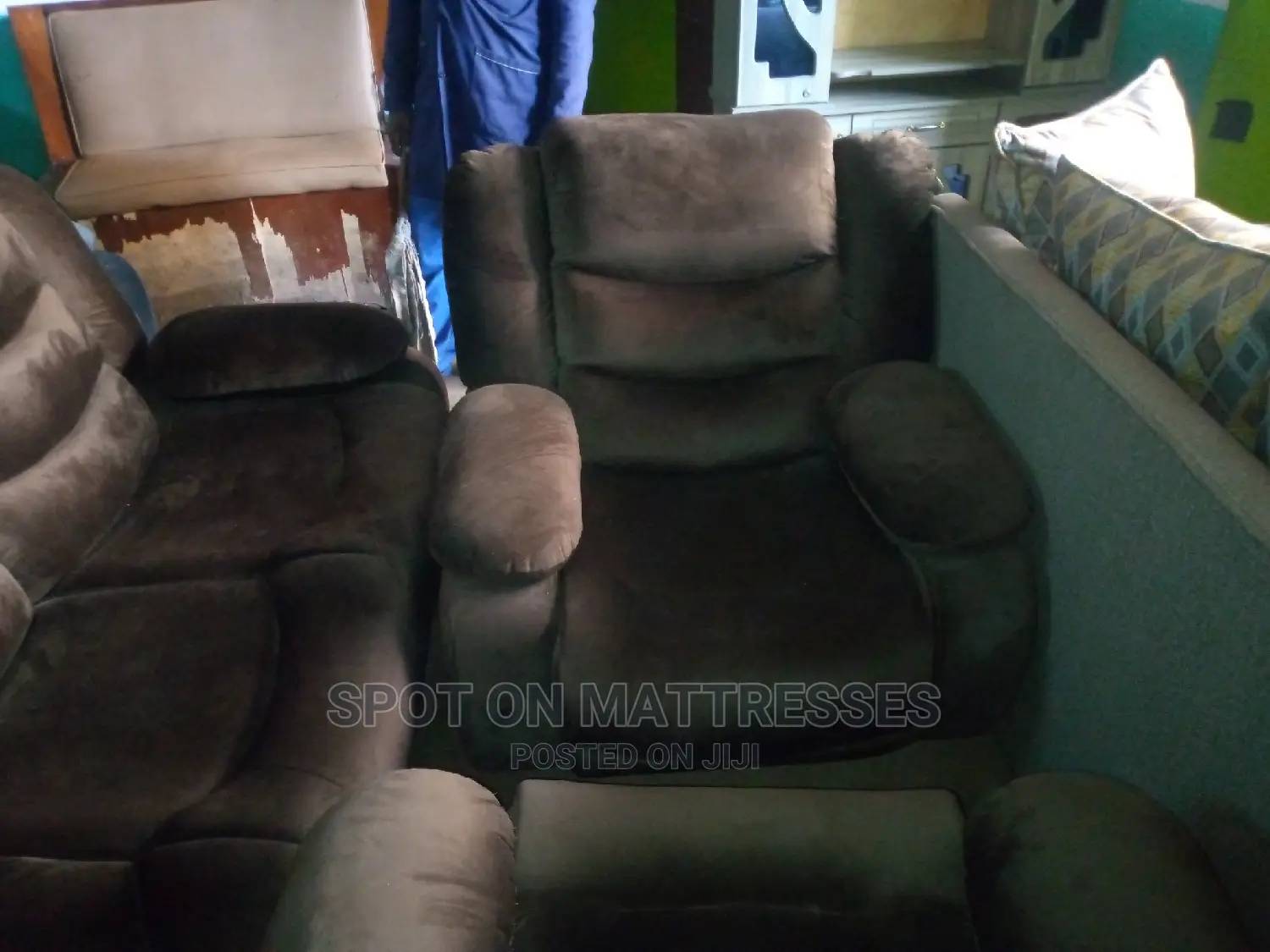 Top Quality Classic Sofasets