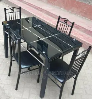 Dining Table Set.
