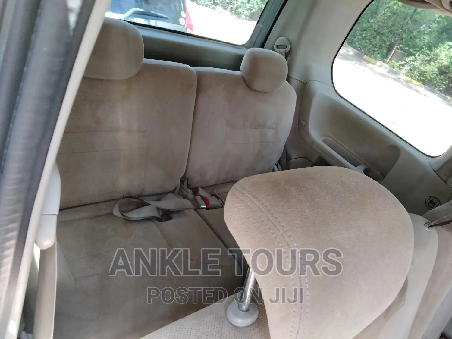 8 Seater Car Hire Self Drive