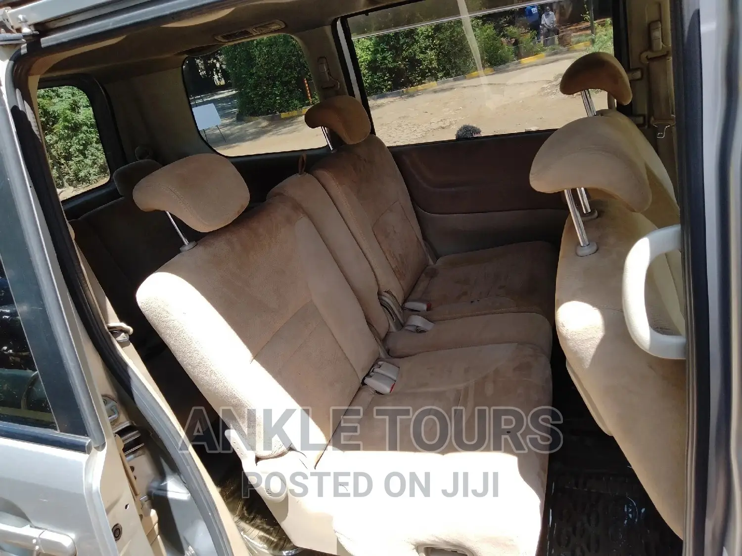 8 Seater Car Hire Self Drive